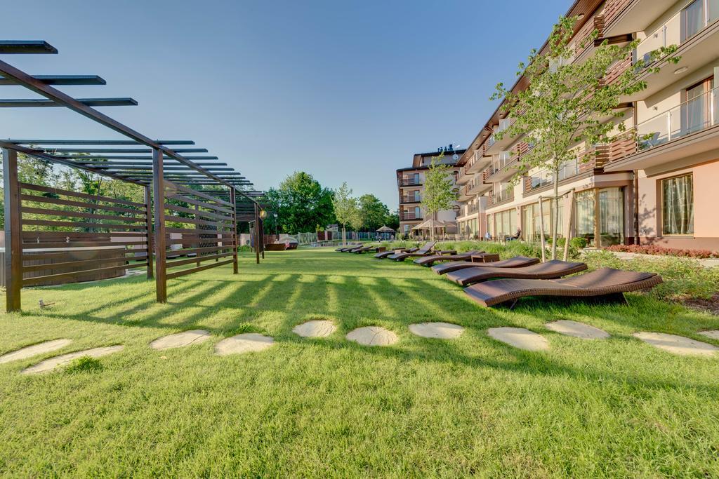 Mineral Hotel Malinowy Raj Solec-Zdrój Kültér fotó